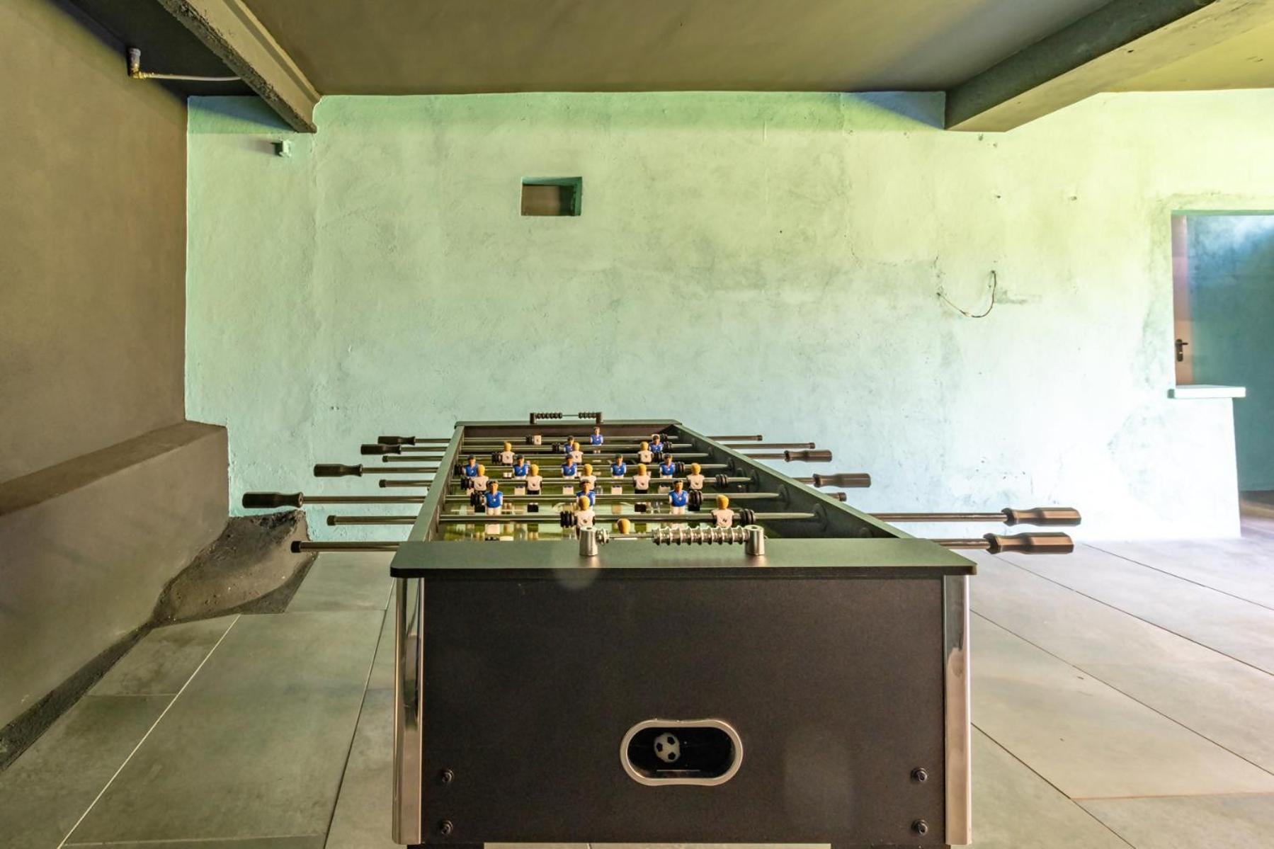 Black House Sorprendente Casa Estilo Industrial 奥洛特 外观 照片